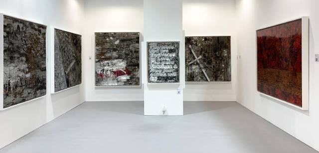 Artemis Art Gallery
